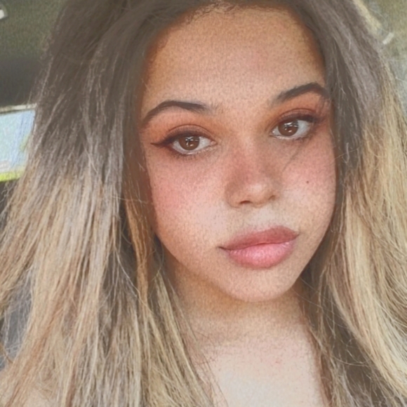 Meet the Posher Other - Meet your Posher, Owo